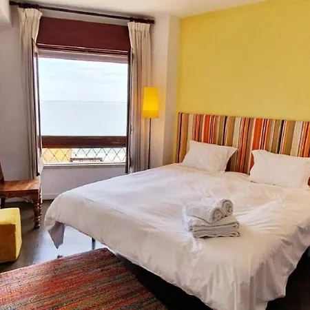 Ra Paraiso Bed & Breakfast Lisbon