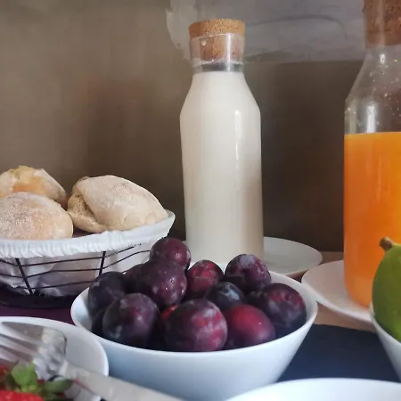 Bed & Breakfast Ra Paraiso Lisbon