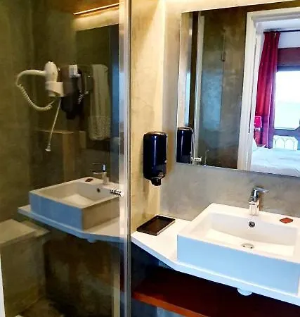 Bed & Breakfast Ra Paraiso 3*