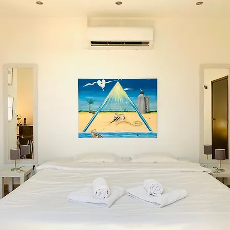 Ra Paraiso Bed & Breakfast 3*